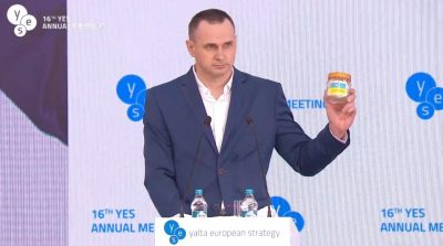 Олег Сенцов