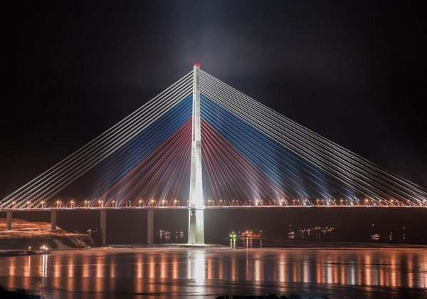 Организаторы форума Путина случайно "слямзили" мост в Бангкоке