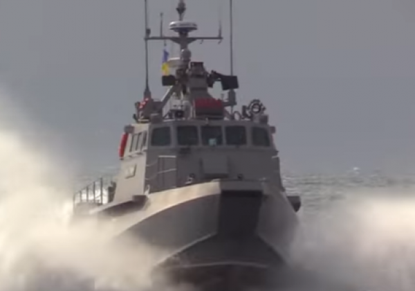 Украина спускает на воду "катера смерти"