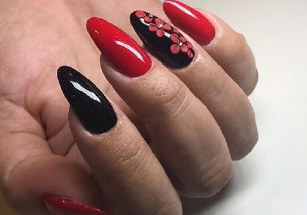 Модный красный маникюр осень 2019: свежие 28 вариантов из Instagram
