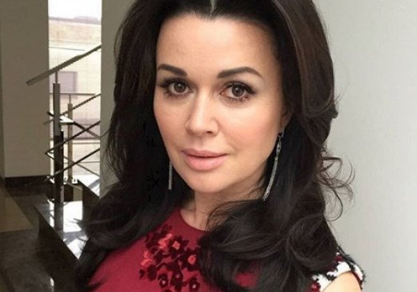 "Увлекалась стволовыми клетками для омоложения": названа причина болезни Заворотнюк