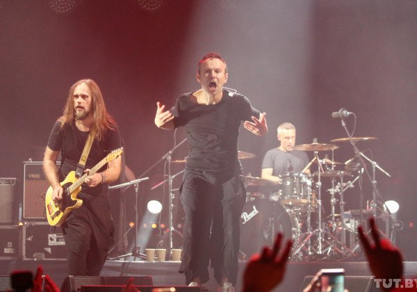 "Звук го*но": Вакарчуку на концерте в Минске кричали "Славик, выходи, Москва здесь"