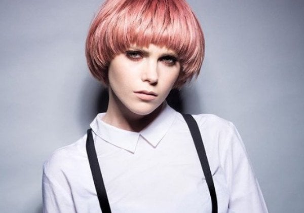 Паж – самая загадочная женская стрижка 2019-2020, которую любил Кристиан Диор - фото