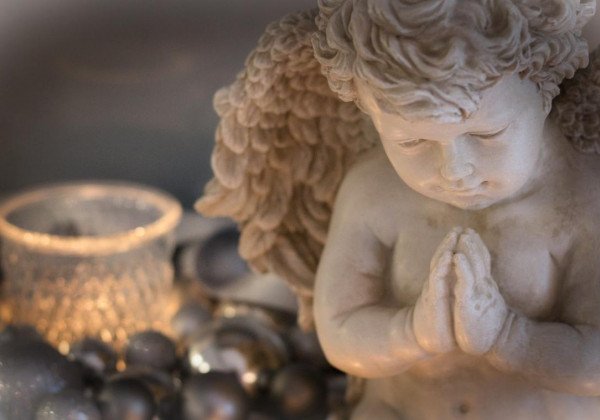 Найчудовіші привітання з Віри, Надії, Любові, Софії: картинки та тексти