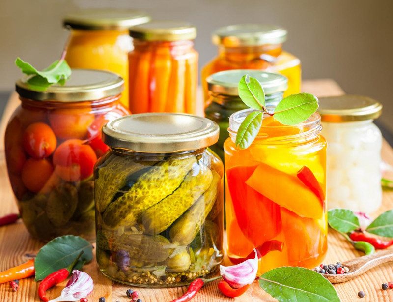 Лунный календарь заготовок на зиму: засолки огурцов, квашение капусты