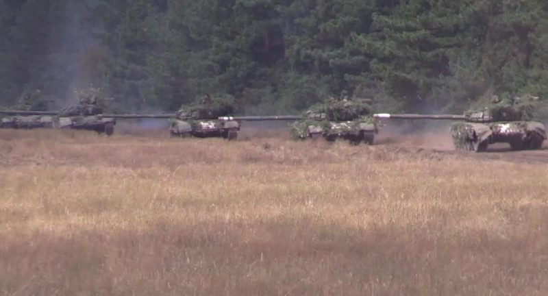 Оккупантам хана: танкисты ВСУ поразили сеть зрелищными учениями, мощное видео