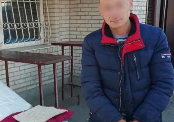 В Рокитном ограбили храм и угнали мотороллер, подозреваемый задержан В Рокитном ограбили храм и угнали мотороллер, подозреваемый задержан
