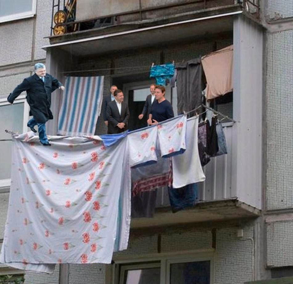 В сети стали предлагать свои варианты фотожабы - кто-то "приделал" Порошенко к Зеленскому и Крузу