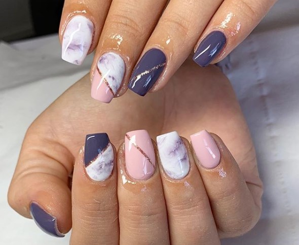 Мраморный маникюр 2019