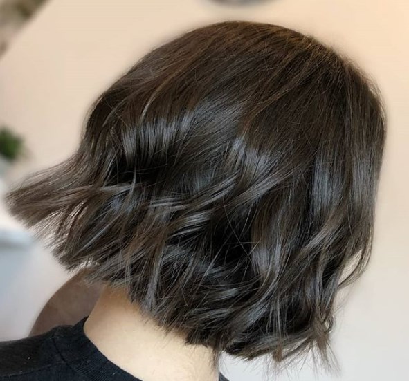 Тупой боб - модная стрижка 2019