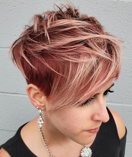 Пикси - модная короткая стрижка 2019