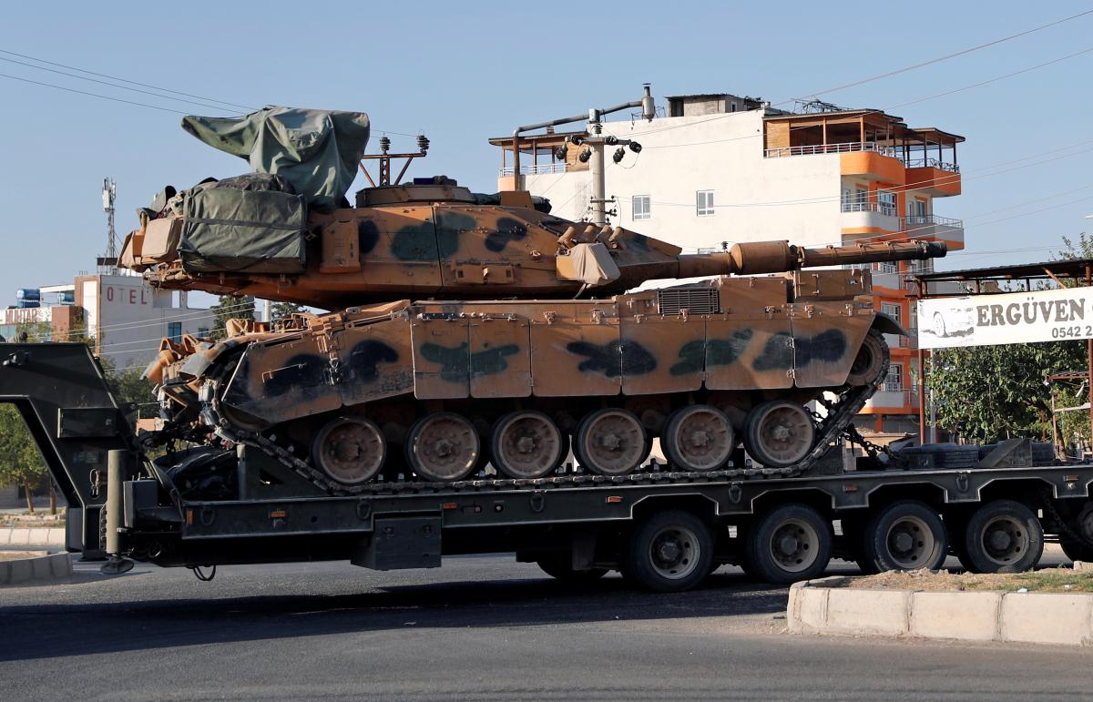 Турецкие войска вторглись в северные районы Сирии