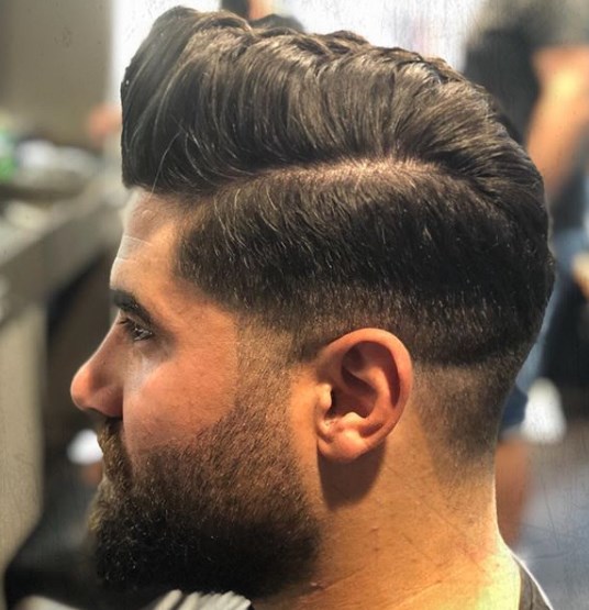 Модная мужская стрижка британка 