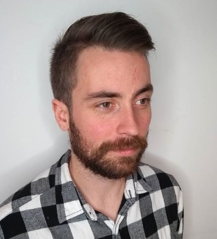 Модная мужская стрижка британка 