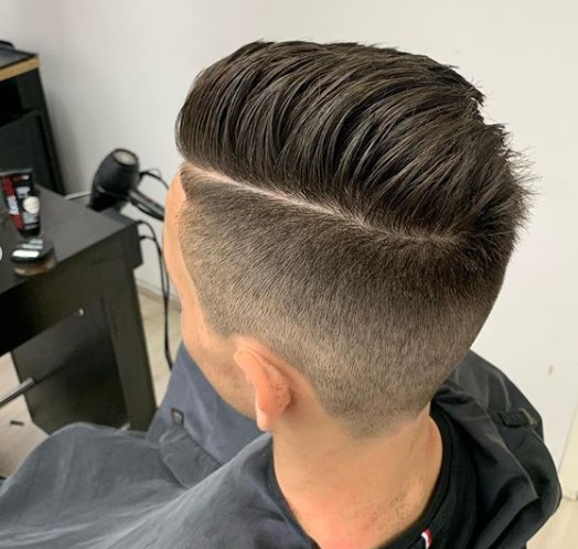 Модная мужская стрижка британка 