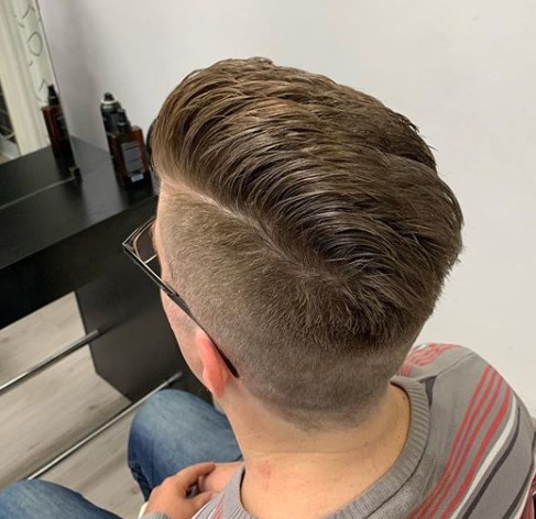 Модная мужская стрижка британка 