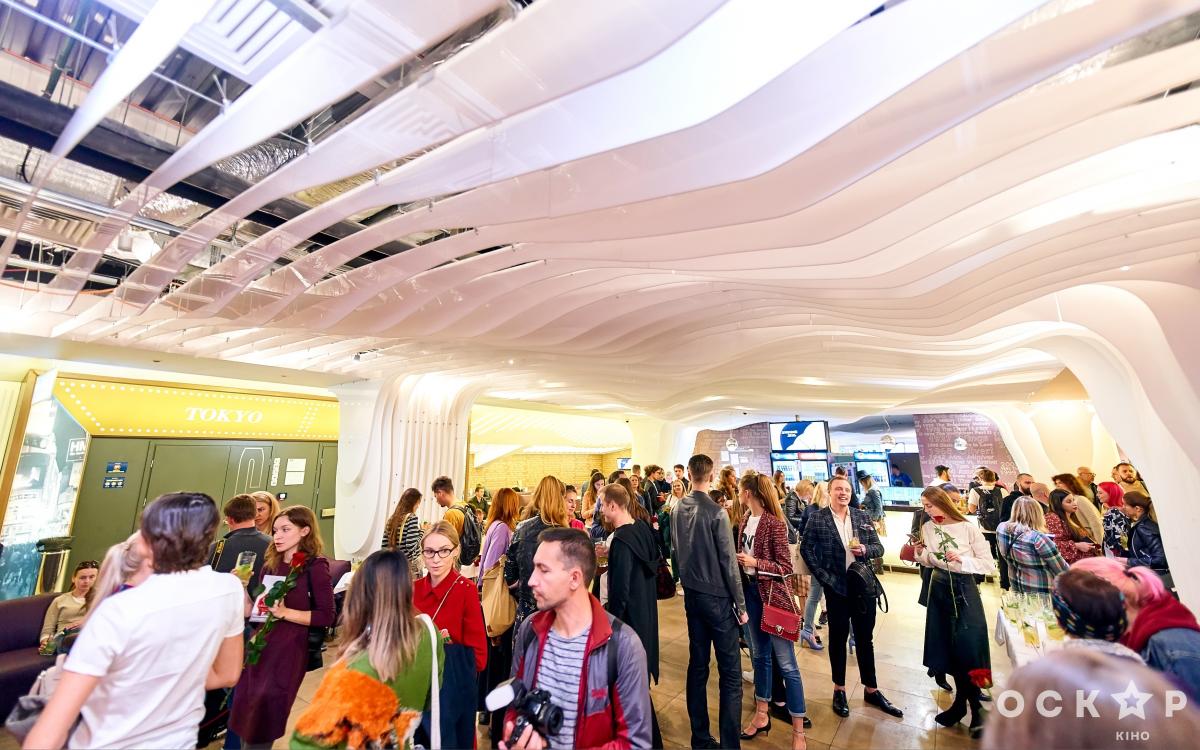 Гала-премьера фильма "Дождливый день в Нью-Йорке"