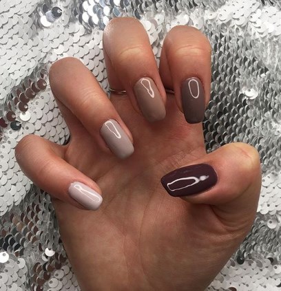 Модный коричневый маникюр