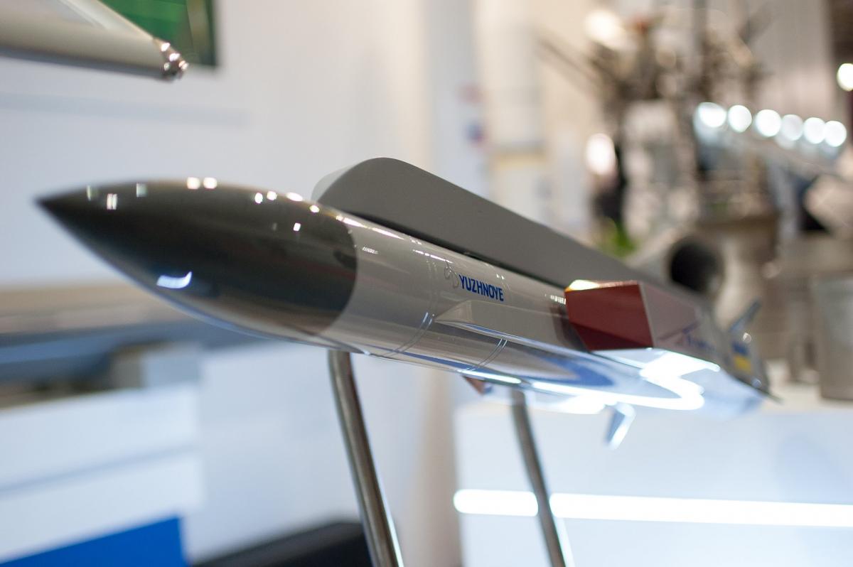 Украина разрабатывает сверхзвуковую противокорабельную ракету Молния