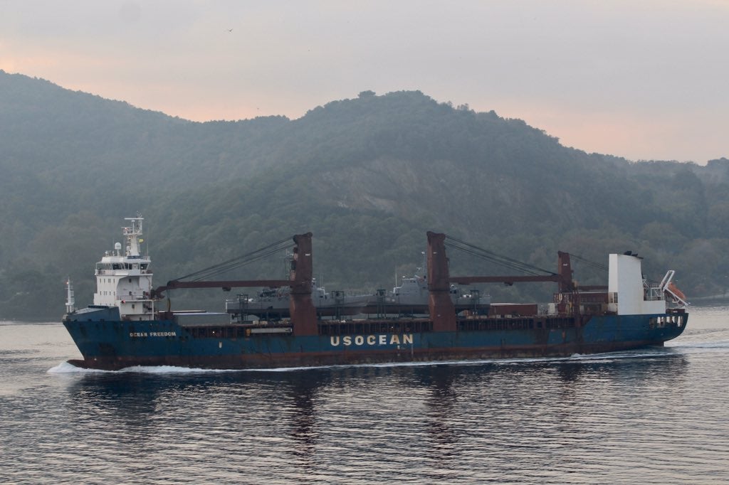 Патрульные катера класса Island едут в Украину