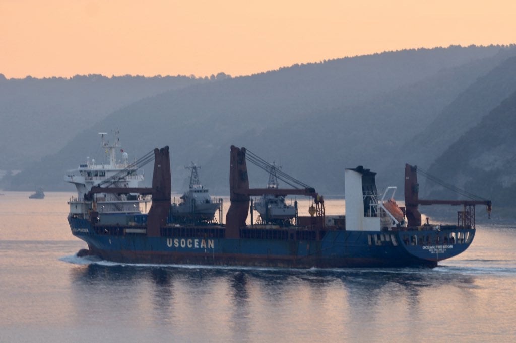 Патрульные катера класса Island едут в Украину