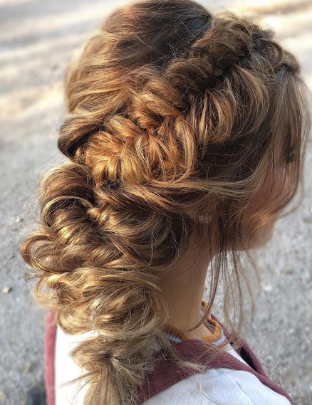 Модная коса в стиле бохо