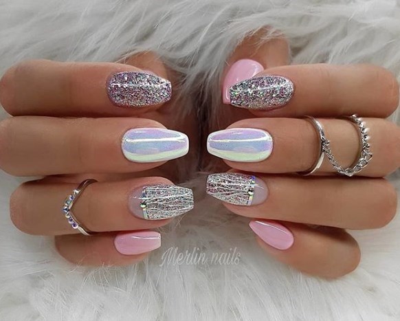 Маникюр кошачий глаз