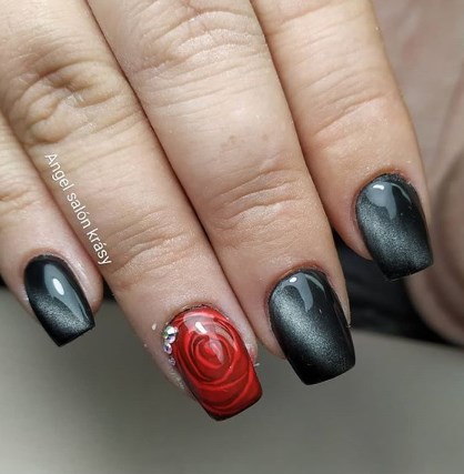 Маникюр кошачий глаз