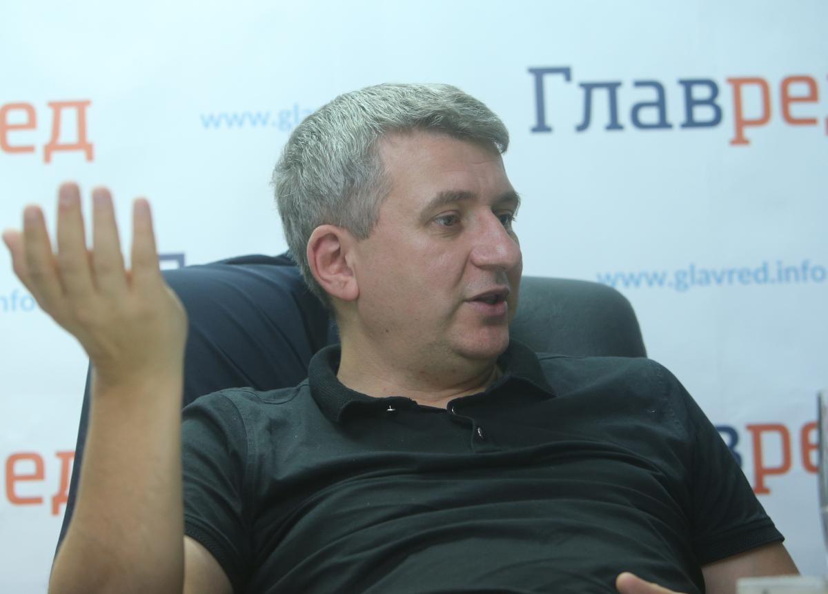 Юрий Романенко