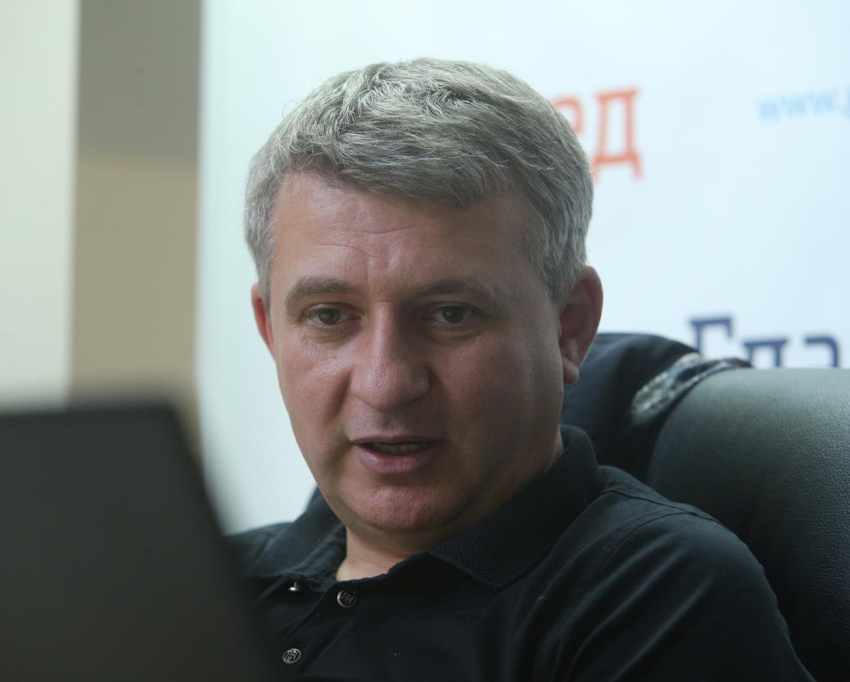Юрий Романенко