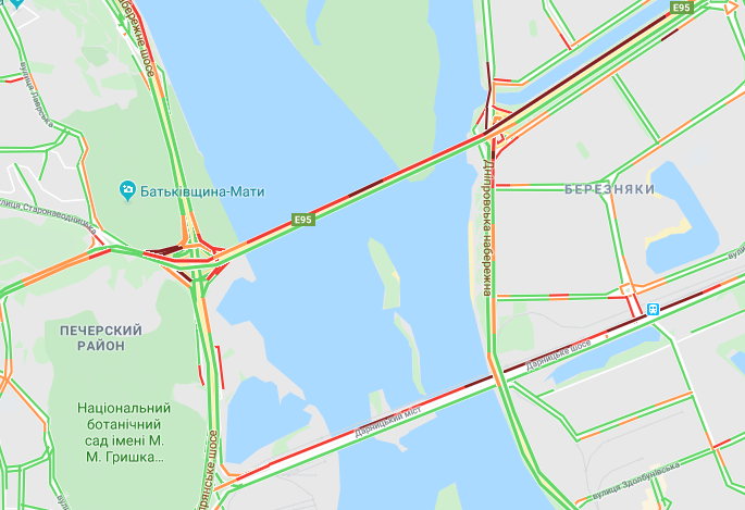 Это катастрофа: Киев сковали многочисленные пробки, куда не ехать Это катастрофа: Киев сковали многочисленные пробки, куда не ехать