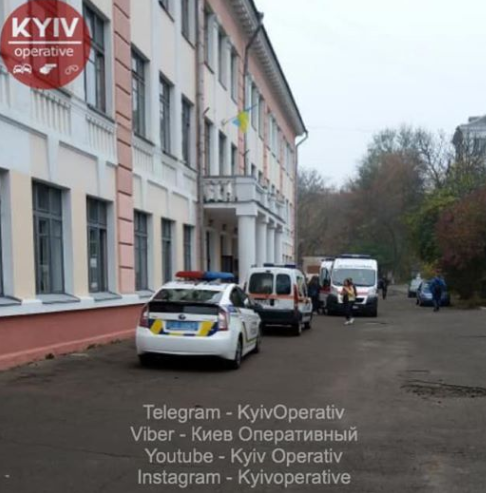 В Киеве на Подоле в школе случилось ЧП - Новости Киева