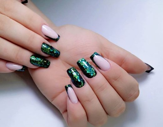 Модный изумрудный маникюр