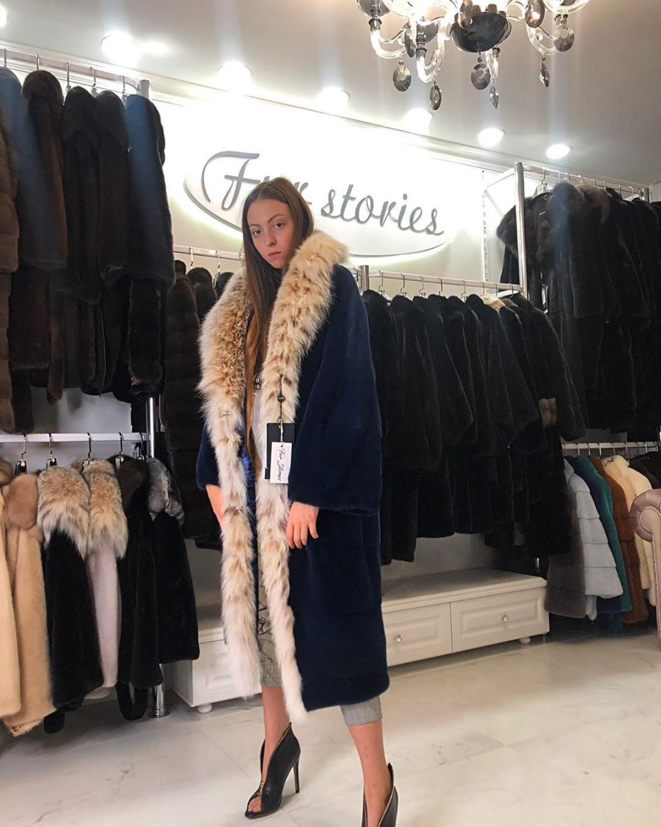 Маша Полякова шубы