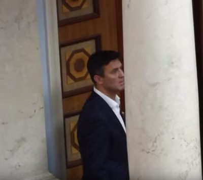 "Нашел закладку Добкина": нардеп Тищенко угодил в конфуз прямо в здании Рады - видео