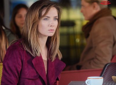 Смотрящая вдаль 2019