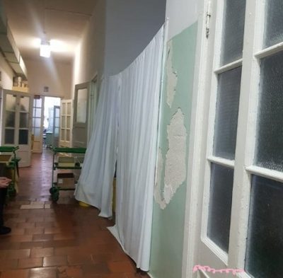 "Сдохнут счастливыми в родной говени": на фото показали "уничтоженную Россией медицину" в Крыму