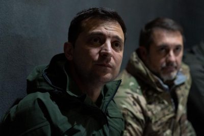 "Я - нормальный пассажир": опубликовано еще одно видео со встречи Зеленского в Золотом