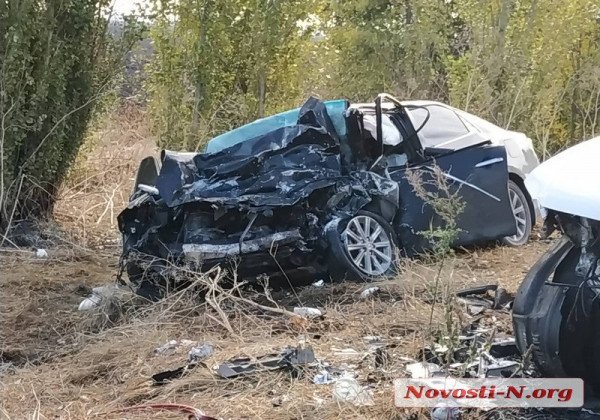 В ужасном ДТП под Николаевом погибли две "шишки" из полиции