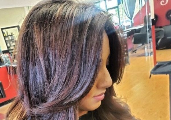 Каскад – самая модная стрижка осени на средние и длинные волосы - фото