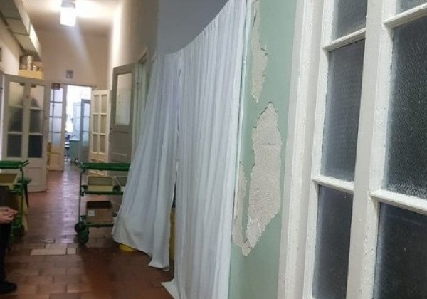 "Сдохнут счастливыми в родной говени": на фото показали "уничтоженную Россией медицину" в Крыму