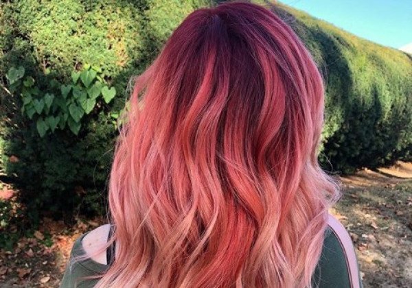 Щадящее окрашивание волос омбре – модные цвета волос осень 2019 - фото