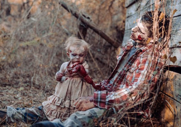 Хэллоуин головного мозга: семья устроила фотосессию с маленькой дочкой-зомби и маньяком
