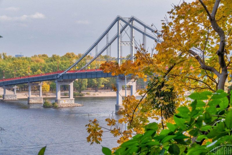 "Бабье лето" 2019 бьет рекорды: синоптик рассказал, чего ждать от погоды