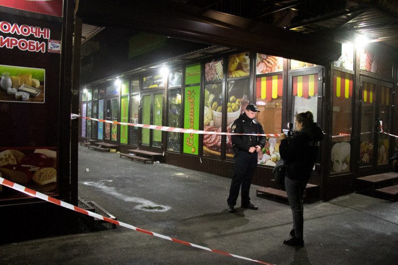 "Зашел и бросил взрывчатку": в Киеве устроили взрыв на рынке - СМИ
