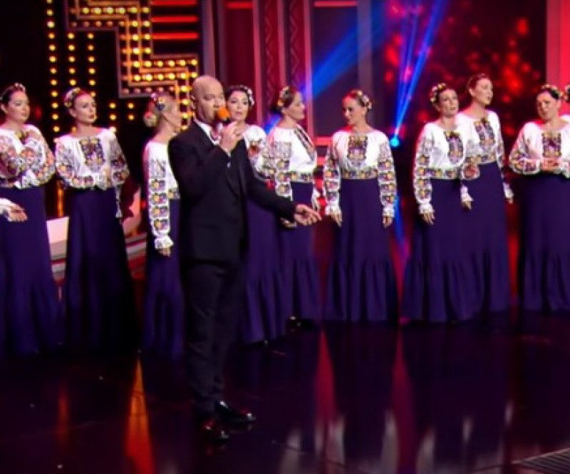"Горела хата…": Бородянский ответил на вопрос о наказании хора имени Веревки