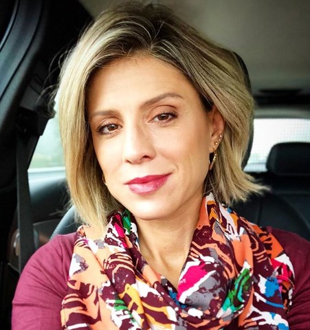 Стрижки с эффектом омоложения Стрижки с эффектом омоложения