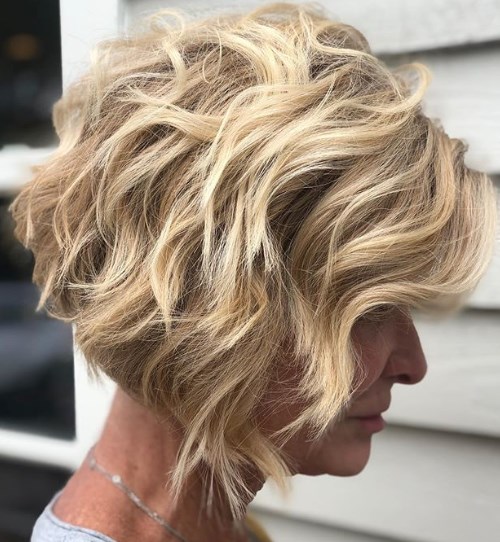 Стрижки с эффектом омоложения Стрижки с эффектом омоложения