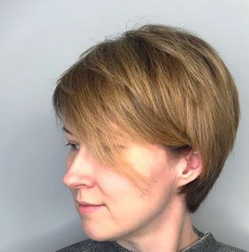 Стрижки с эффектом омоложения Стрижки с эффектом омоложения