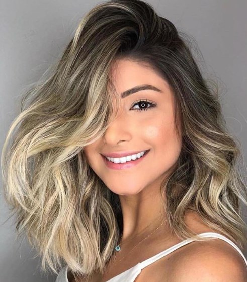 Модная стрижка лонг боб